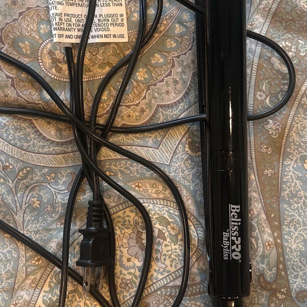 BaByliss Beliss PRO Black Flat Iron
